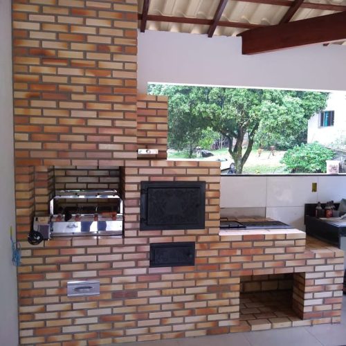 Fogão forno churrasqueira tipo torre mesclada
